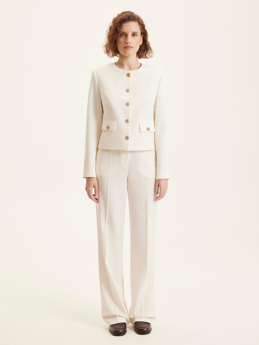 Укороченный жакет из шерсти