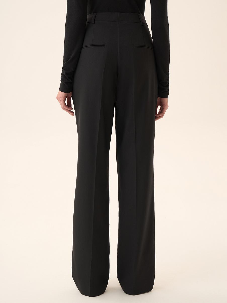 Брюки со стрелками