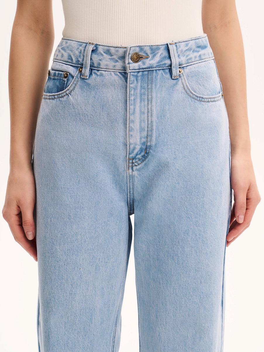 Джинсы широкие