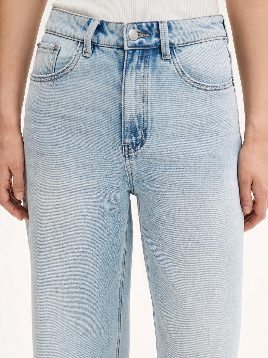 Джинсы широкие