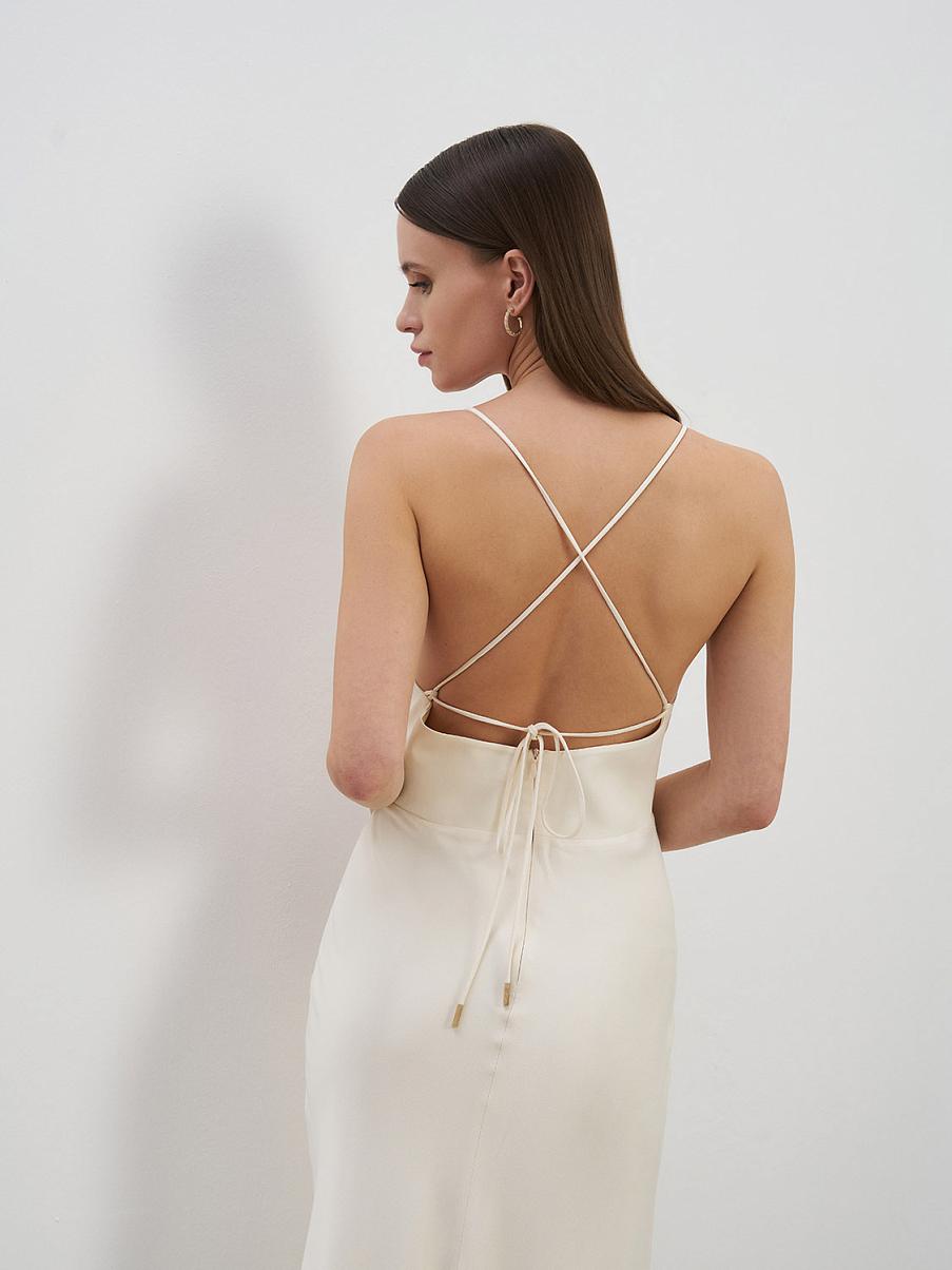 Платье-комбинация с открытой спиной