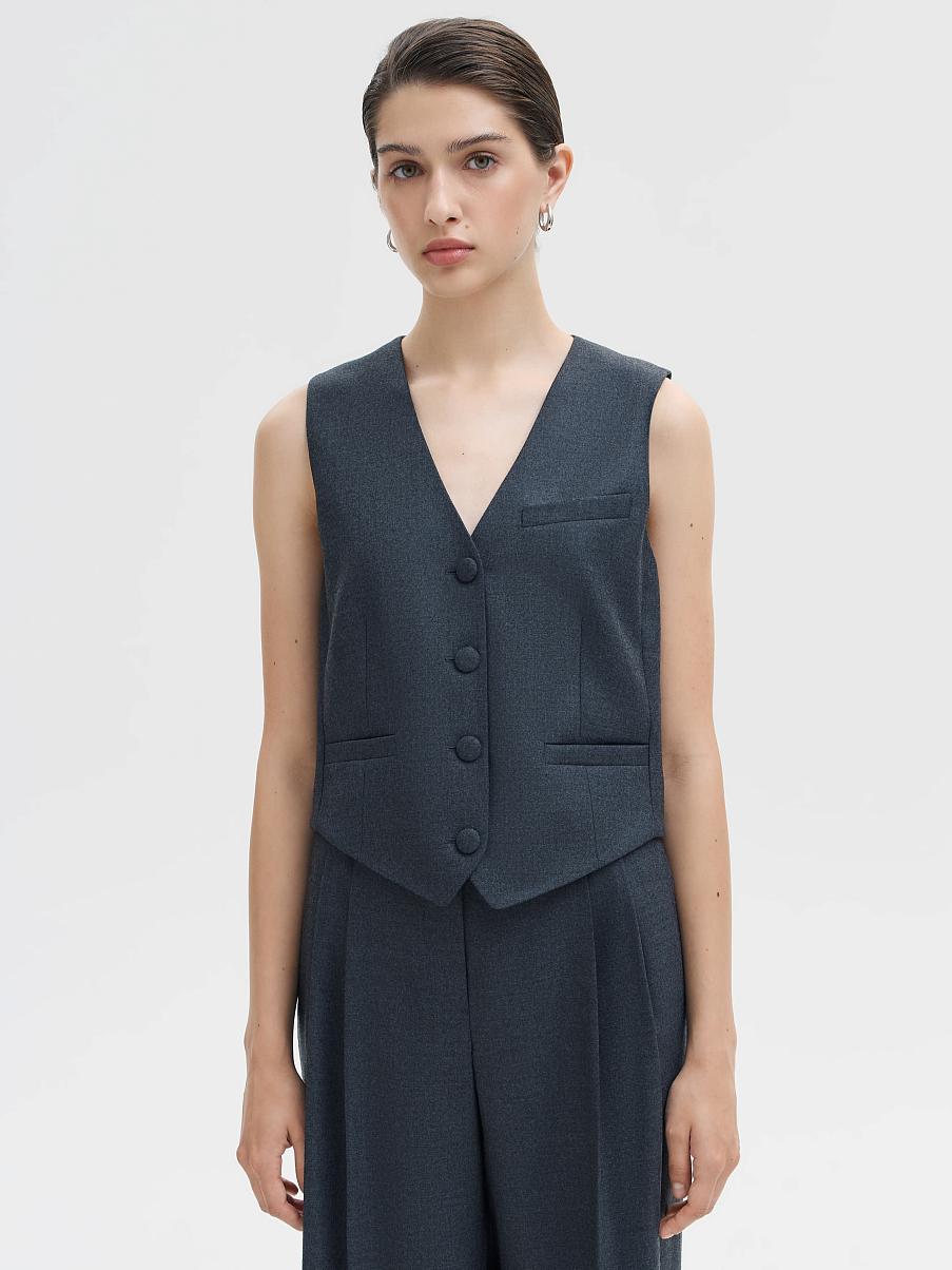 Жилет с v-вырезом