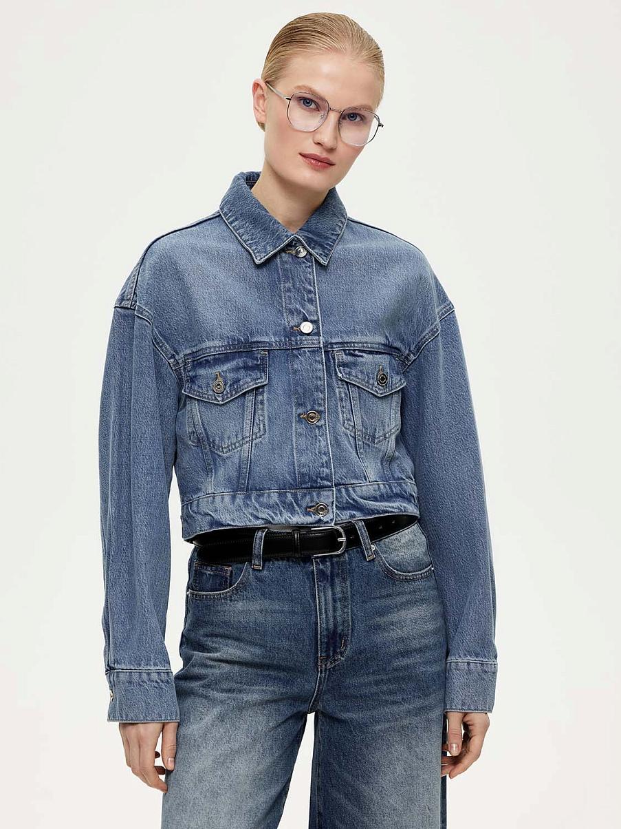 Укороченная джинсовая куртка