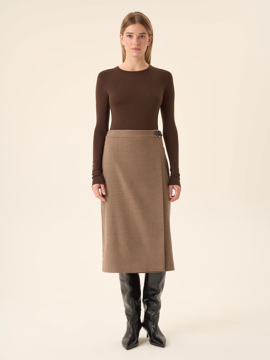 Юбка с запахом длины миди