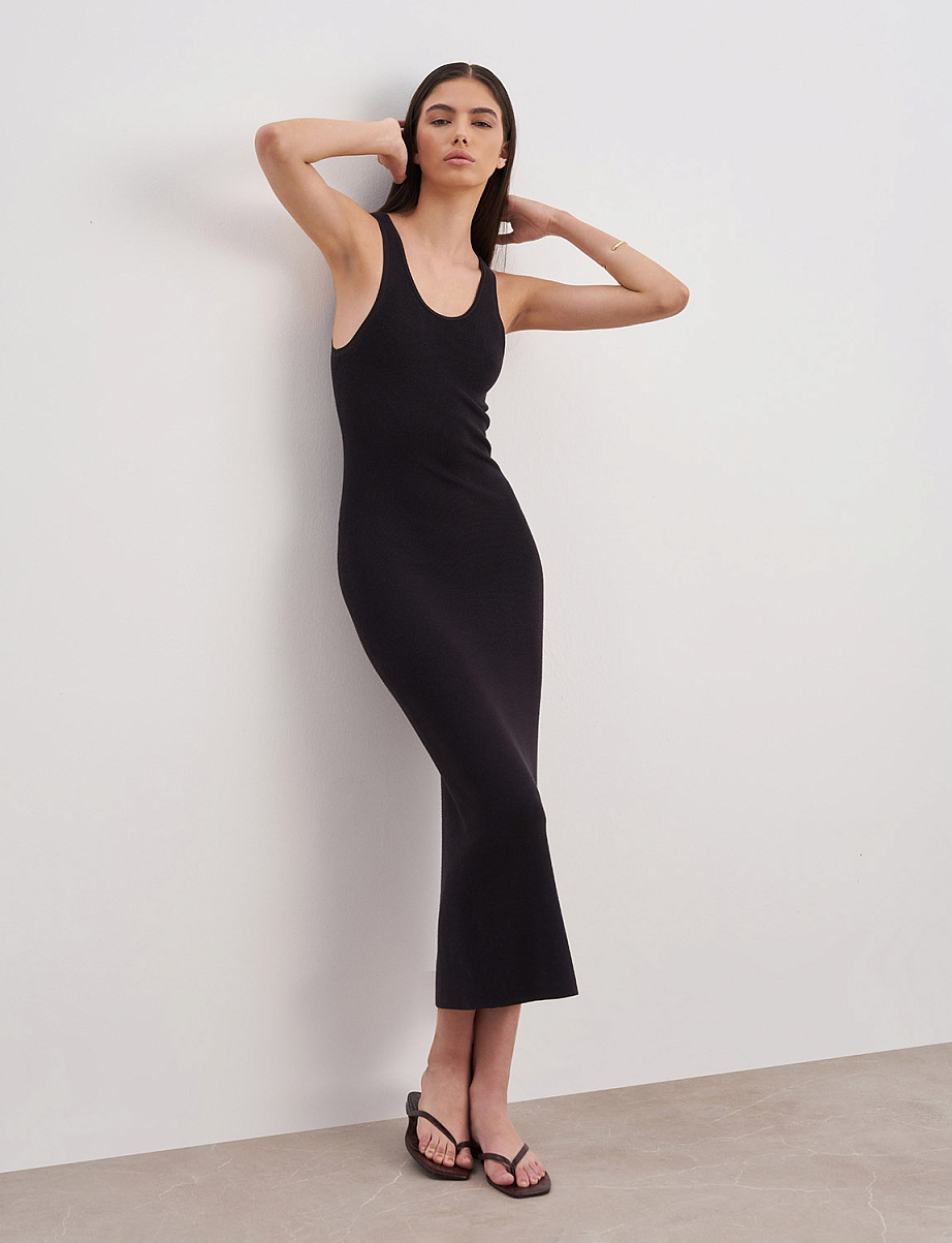 Облегающее платье в рубчик с шелком