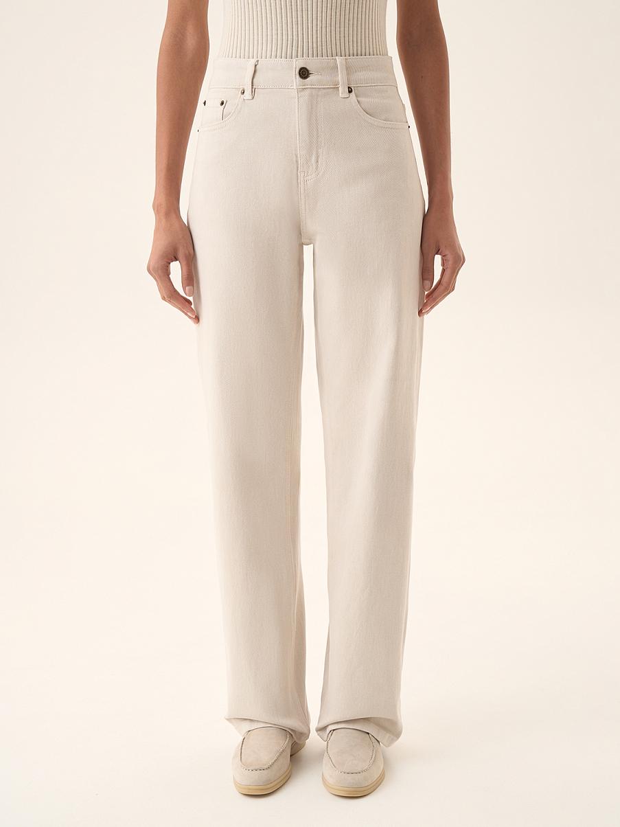 Прямые джинсы со средней посадкой