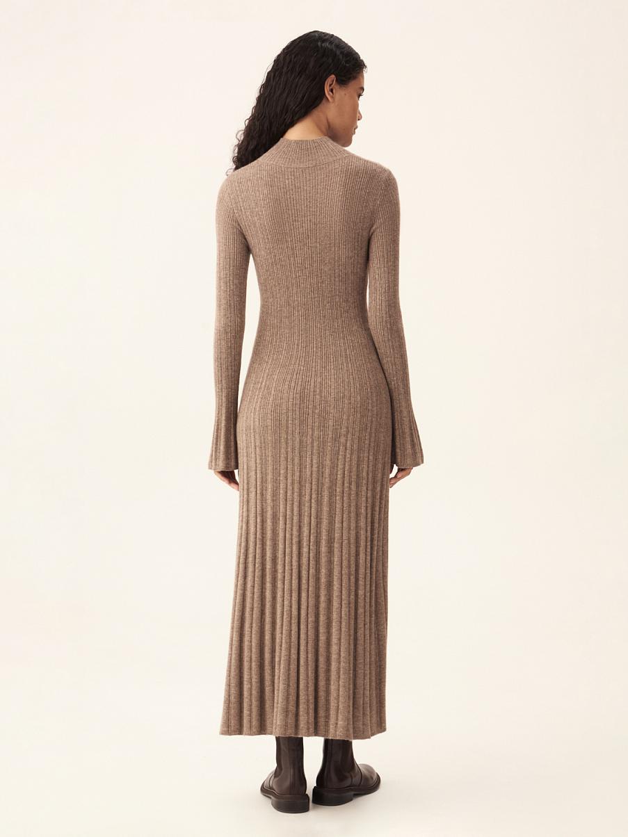 Платье из шерсти мериноса