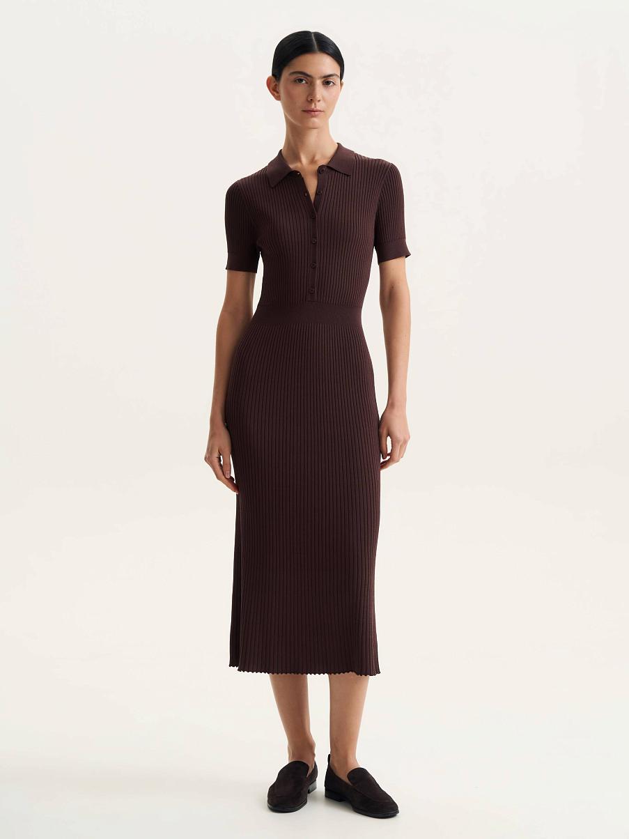 Платье трикотажное миди