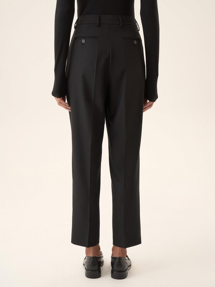 Брюки из шерсти со стрелками