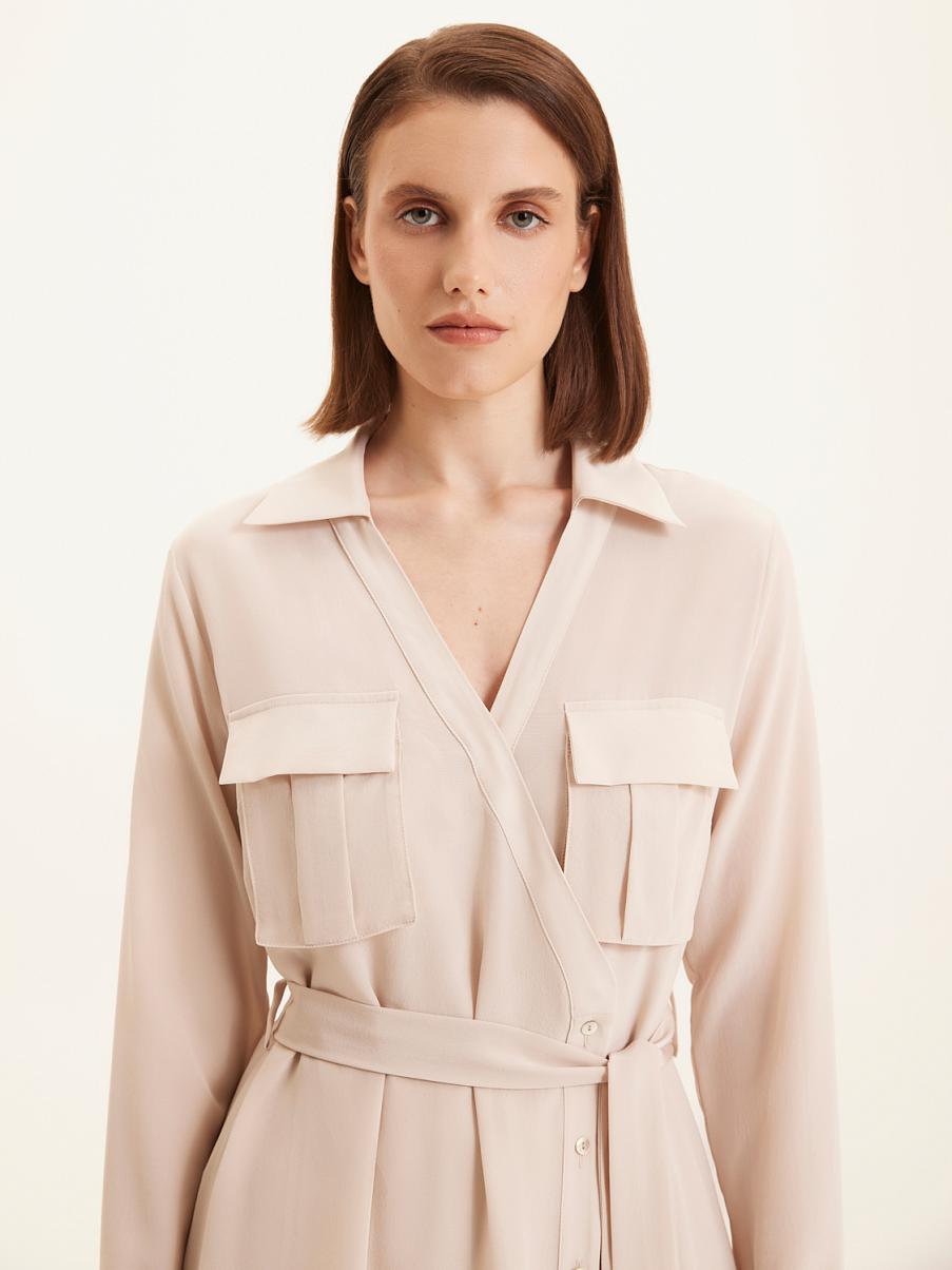 Платье из шелка