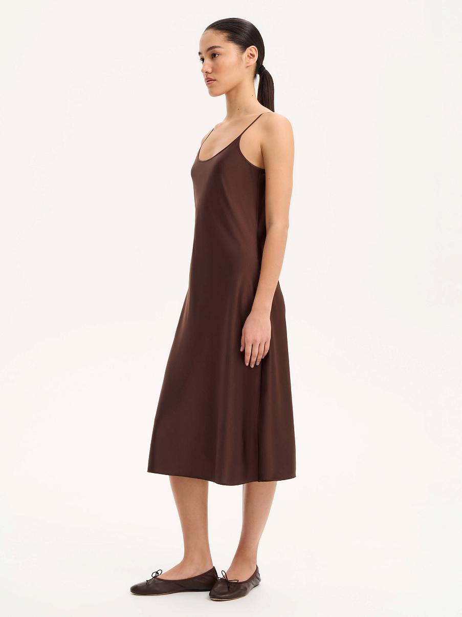 Платье из шелка