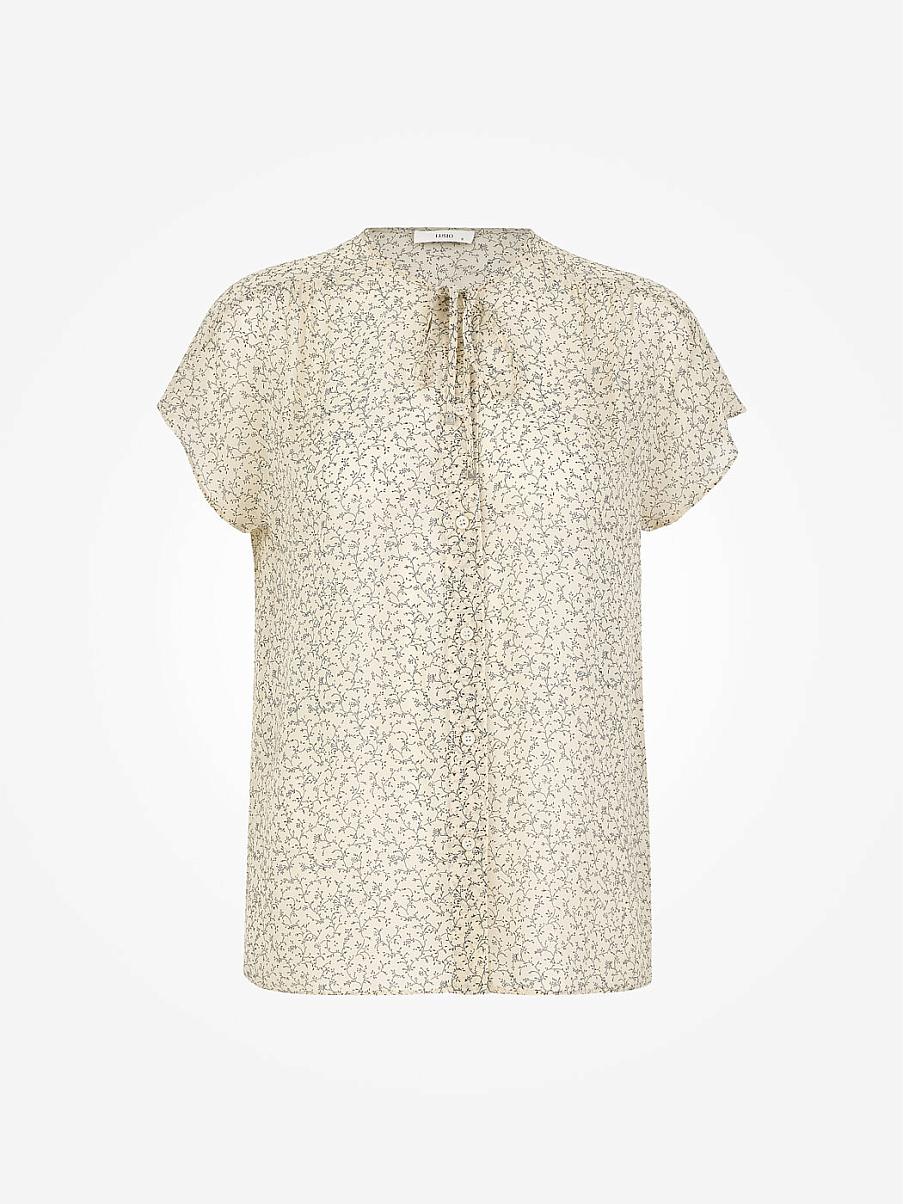 Блуза с коротким рукавом и цветочным узором