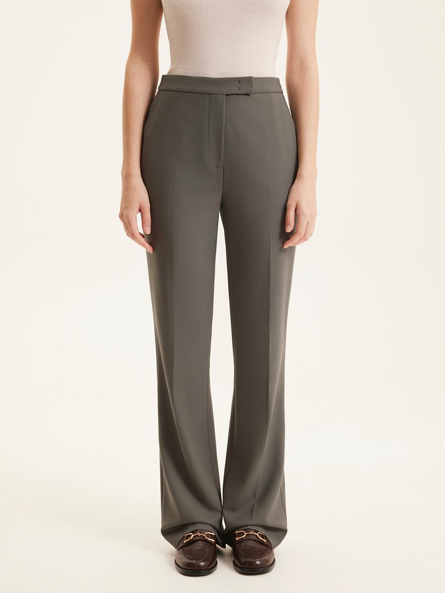 Прямые брюки со стрелками