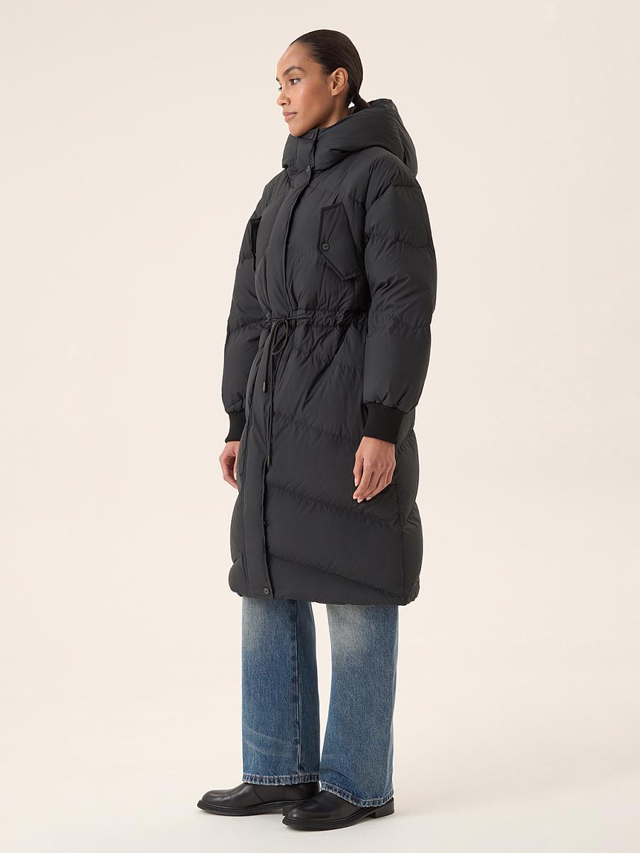 Куртка с кулиской на талии