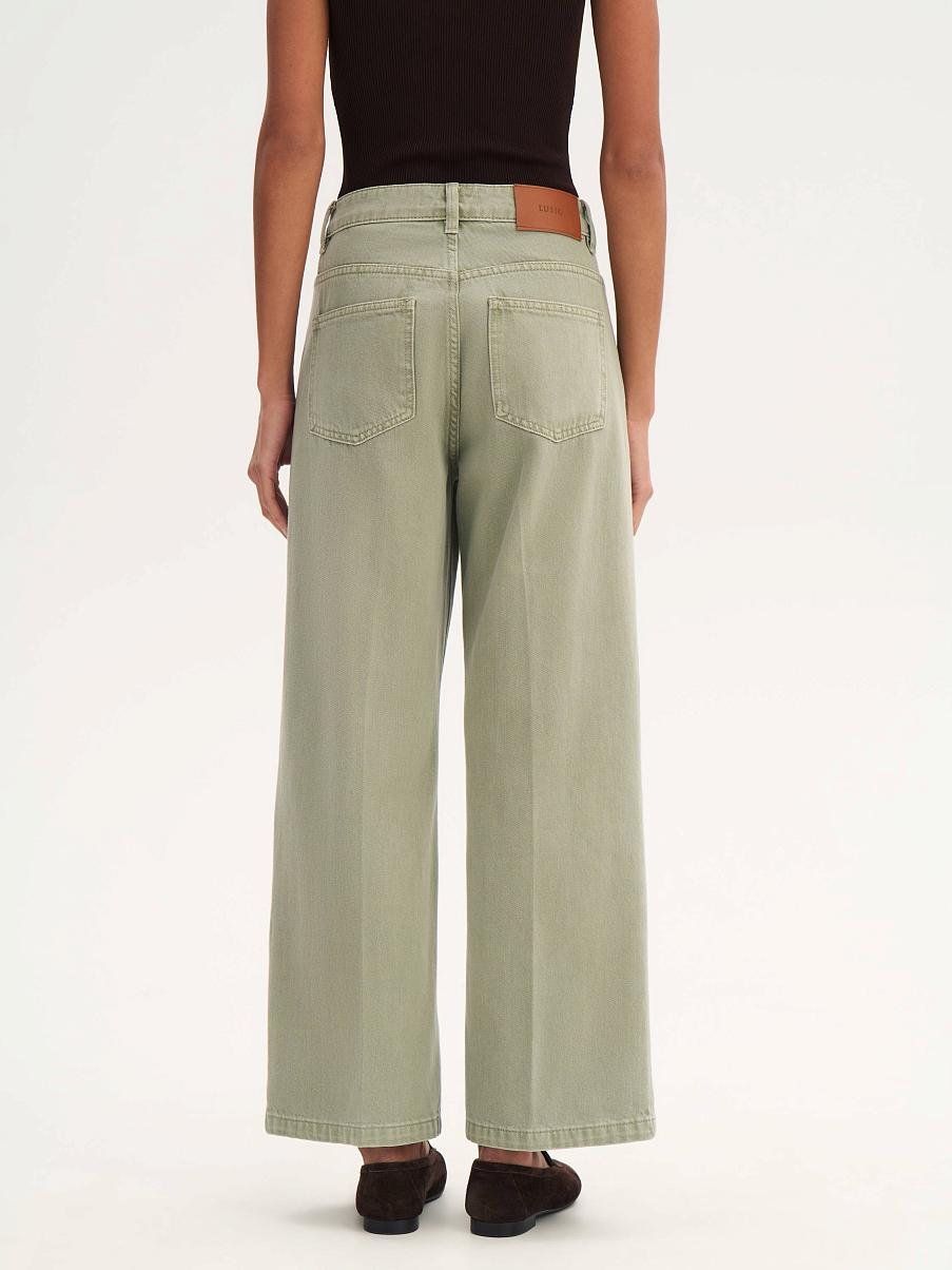 Джинсы широкие