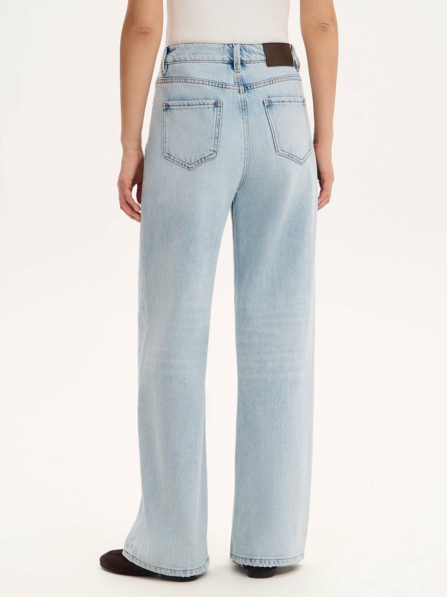 Джинсы широкие