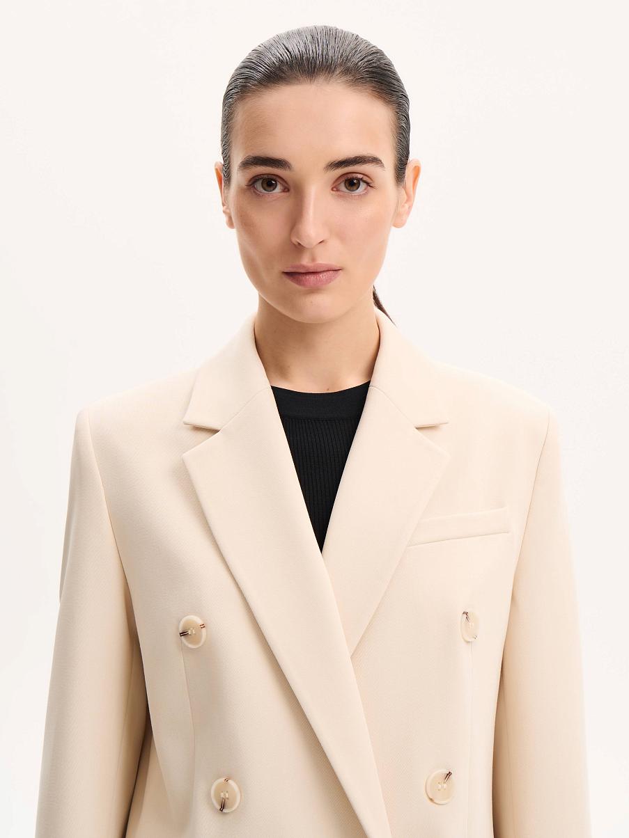 Жакет двубортный