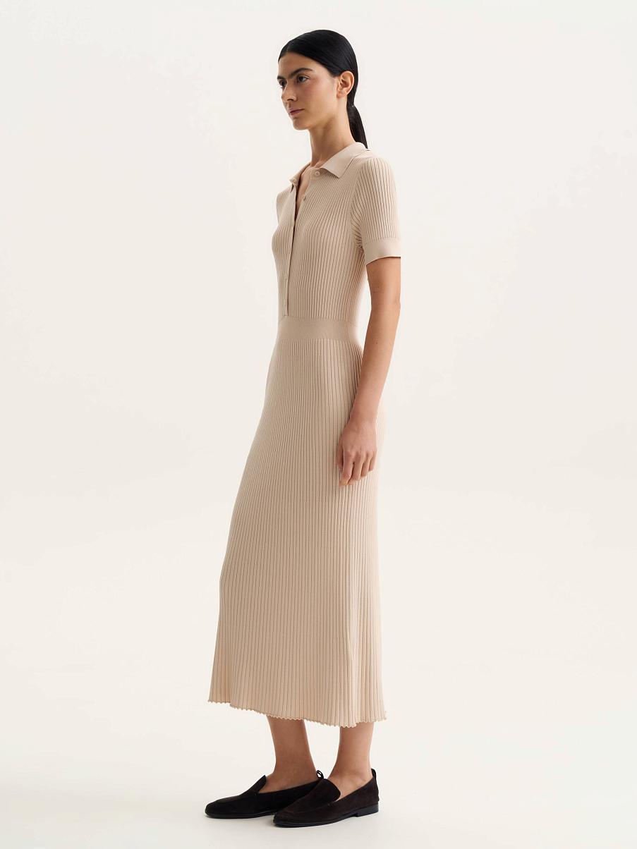 Платье трикотажное миди