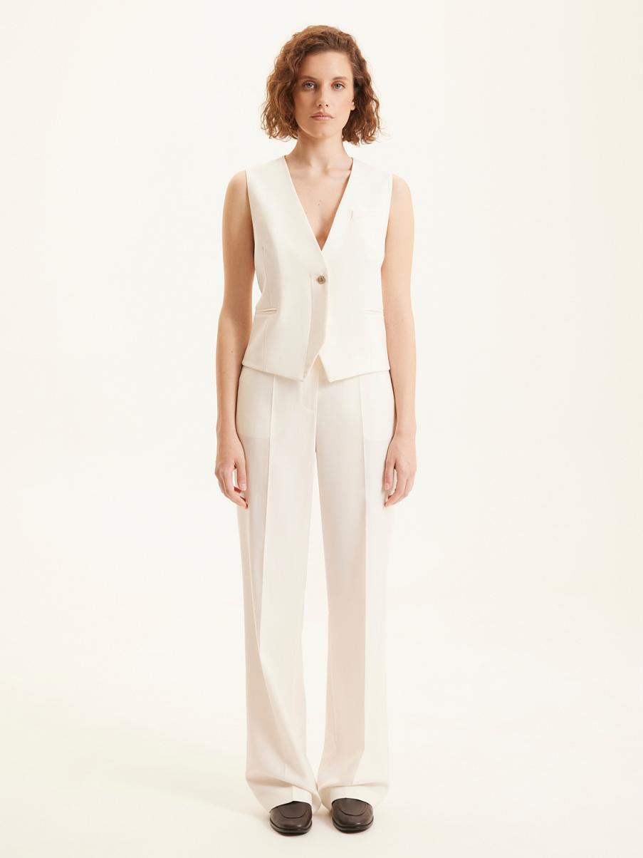 Костюмная жилетка с шерстью