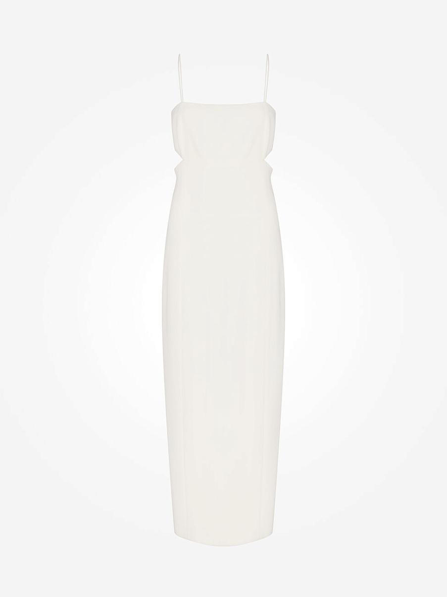 Облегающее платье на бретелях с разрезом